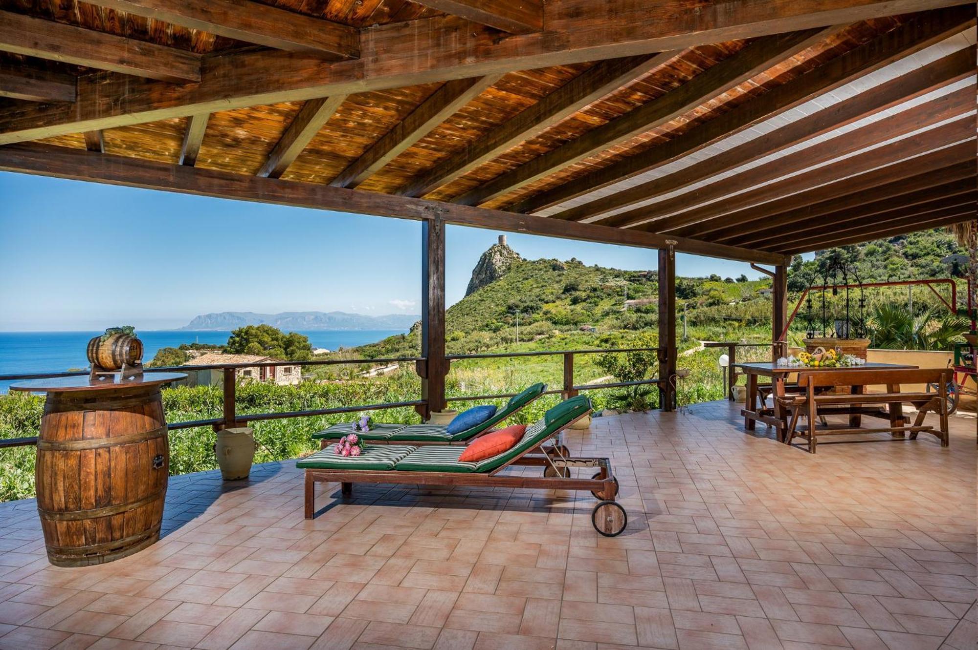 Apt Villa Anna E Apt Cantina Vito Vicinissimi Alla Riserva Dello Zingaro Scopello  Exterior photo