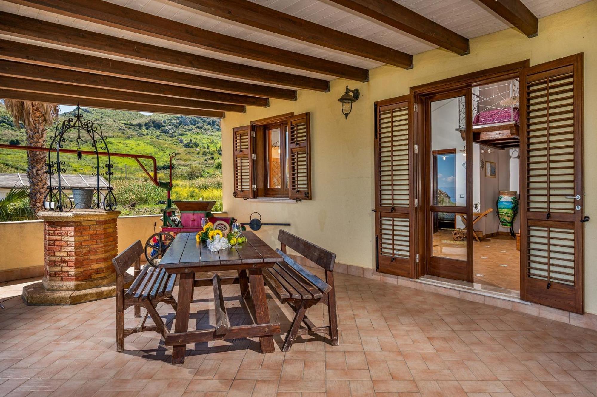 Apt Villa Anna E Apt Cantina Vito Vicinissimi Alla Riserva Dello Zingaro Scopello  Exterior photo