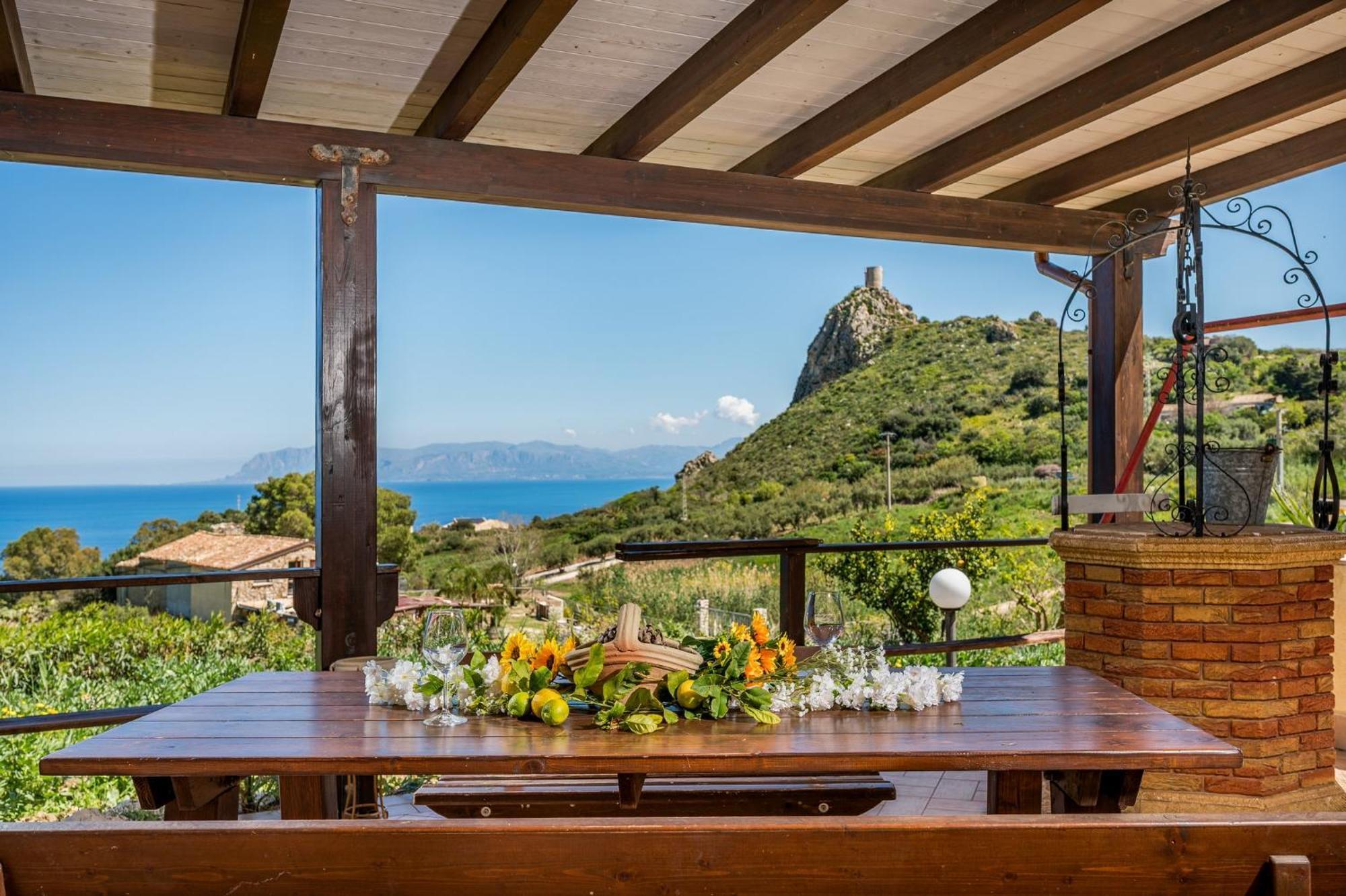 Apt Villa Anna E Apt Cantina Vito Vicinissimi Alla Riserva Dello Zingaro Scopello  Exterior photo